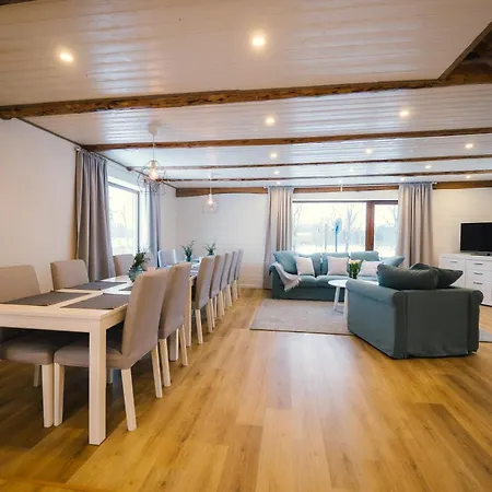 بيت للعطل Priimaee Talu Raengle